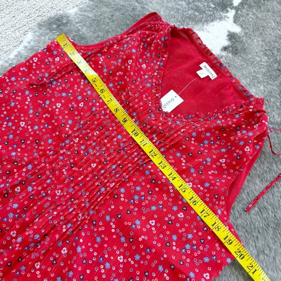 NWT Westport Floral Sleeveless Blouse - Picture 12 of 12